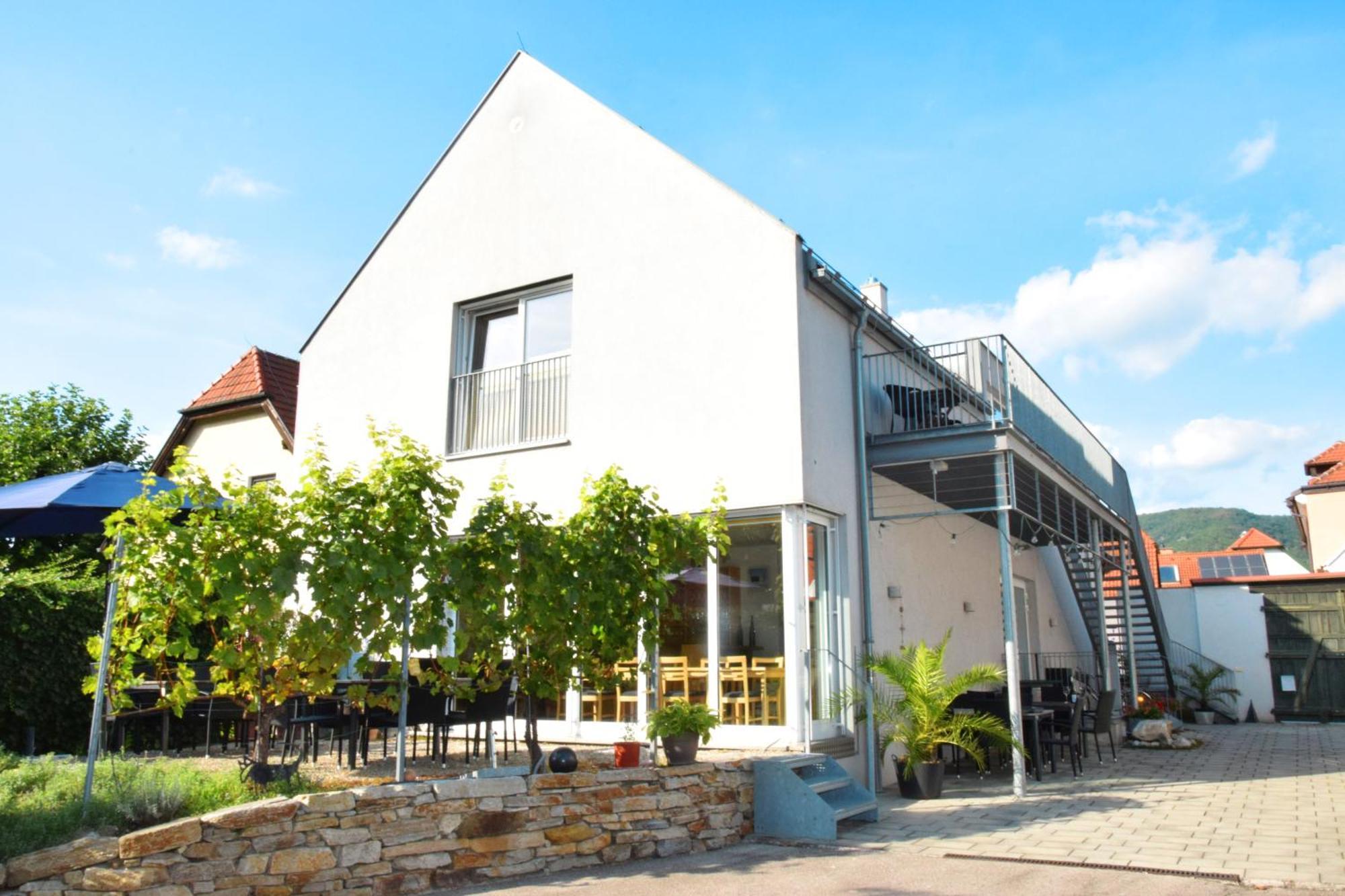 Weingut Baeuerl Lägenhet Dürnstein Exteriör bild